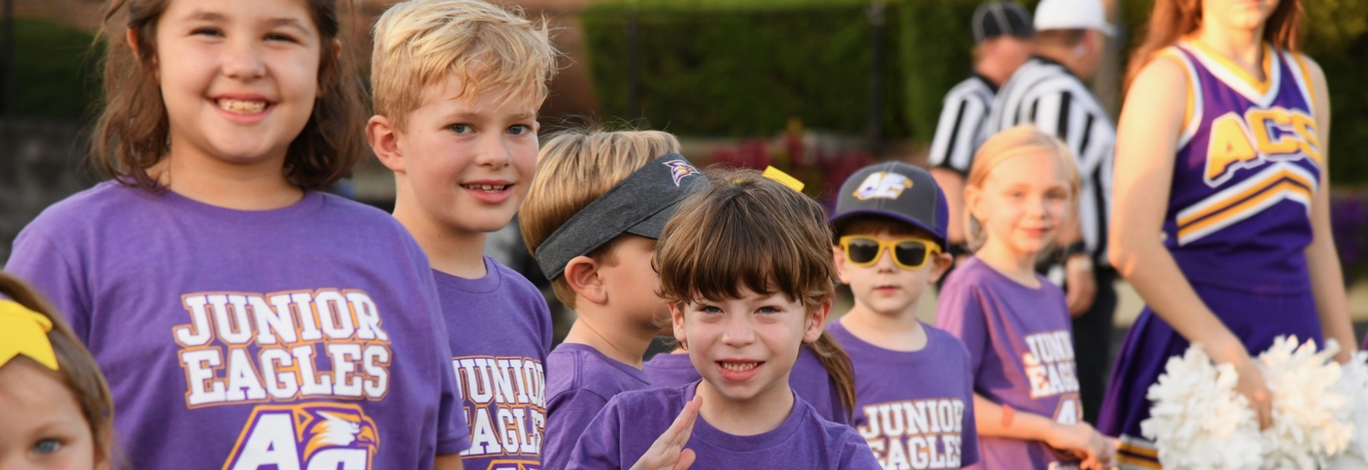 kids at game